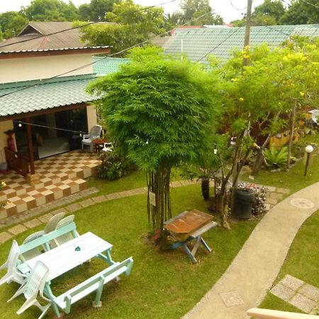 Cheers Garden Chalet Kampong Ayer Batang Exterior foto