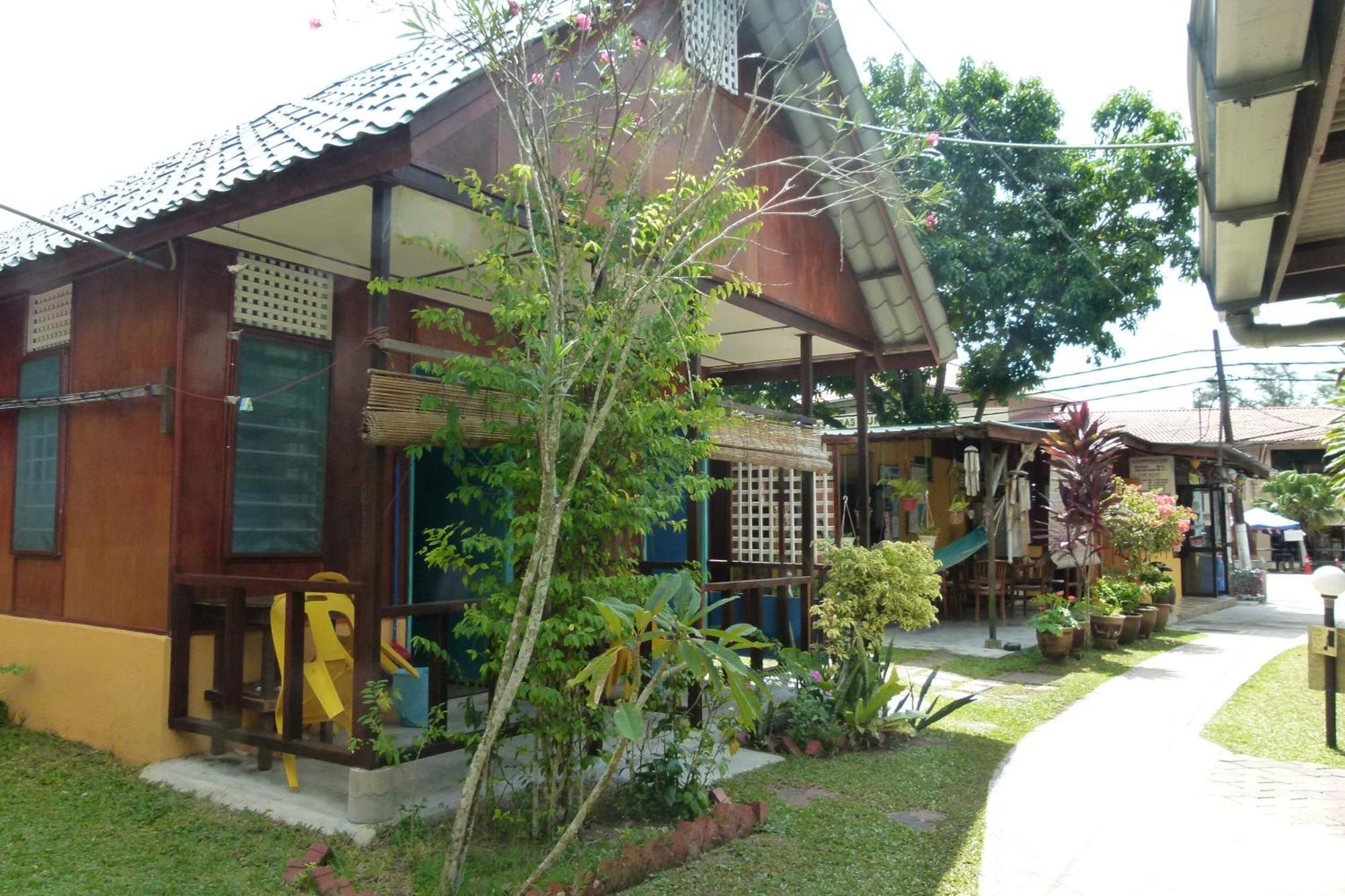 Cheers Garden Chalet Kampong Ayer Batang Exterior foto